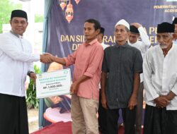Pemkab Aceh Besar Salurkan Bantuan Untuk 1.144 Mustahik