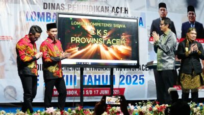Bupati Aceh Barat Buka LKS Jenjang Dikmen ke-32