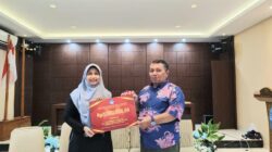 Guru MIN 11 Banda Aceh Lolos Sayembara Penulisan dan Penerjemahan Cerita Anak Dwibahasa